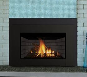 IronStrike Ravenna Direct-Vent Gas Fireplace Insert - IPI - Total Comfort Control - RDV-TCC / H8451